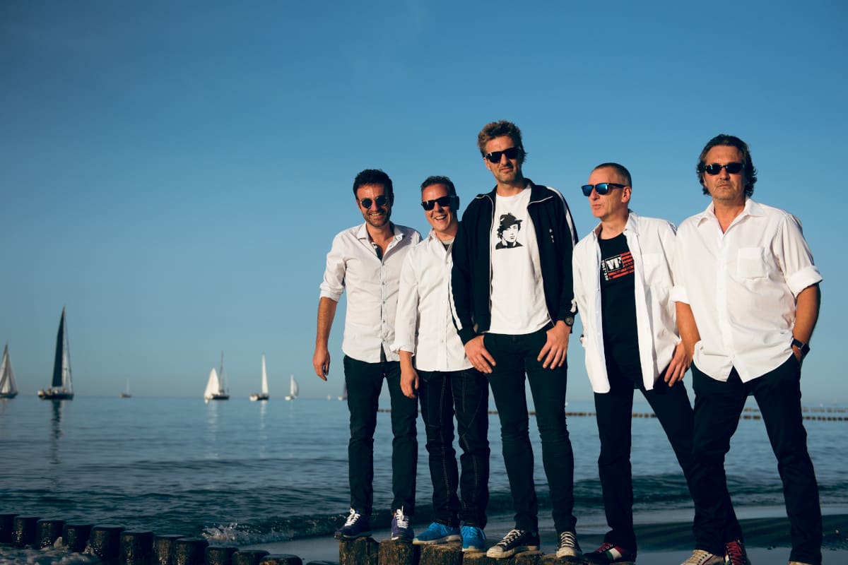 OpenAir Party mit der Partyband Return